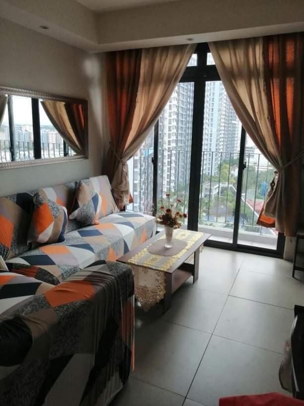 12 -A Portovita North Tower Quezon City Exterior photo